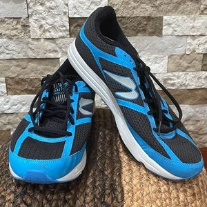 NEWTON Men’s Black Mesh Running Shoe with Neon Green & Red Insole Sz 10 1/2